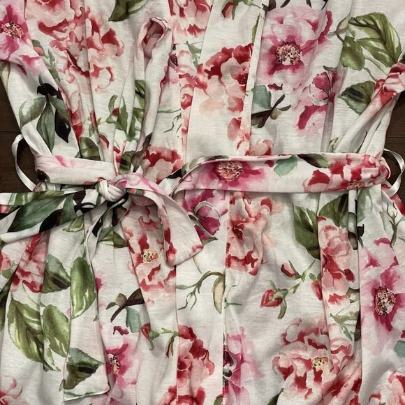 Show Me Your Mumu One Size White Pink Floral Belted Robe Garden of Blooms Kimono - Picture 4 of 12